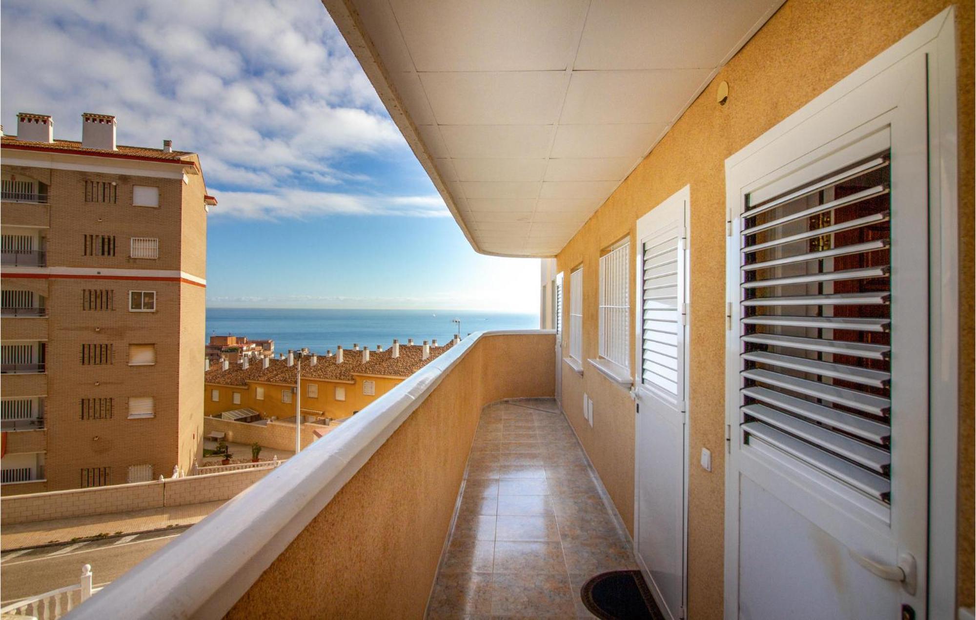 Front In Apartment Arenales del Sol