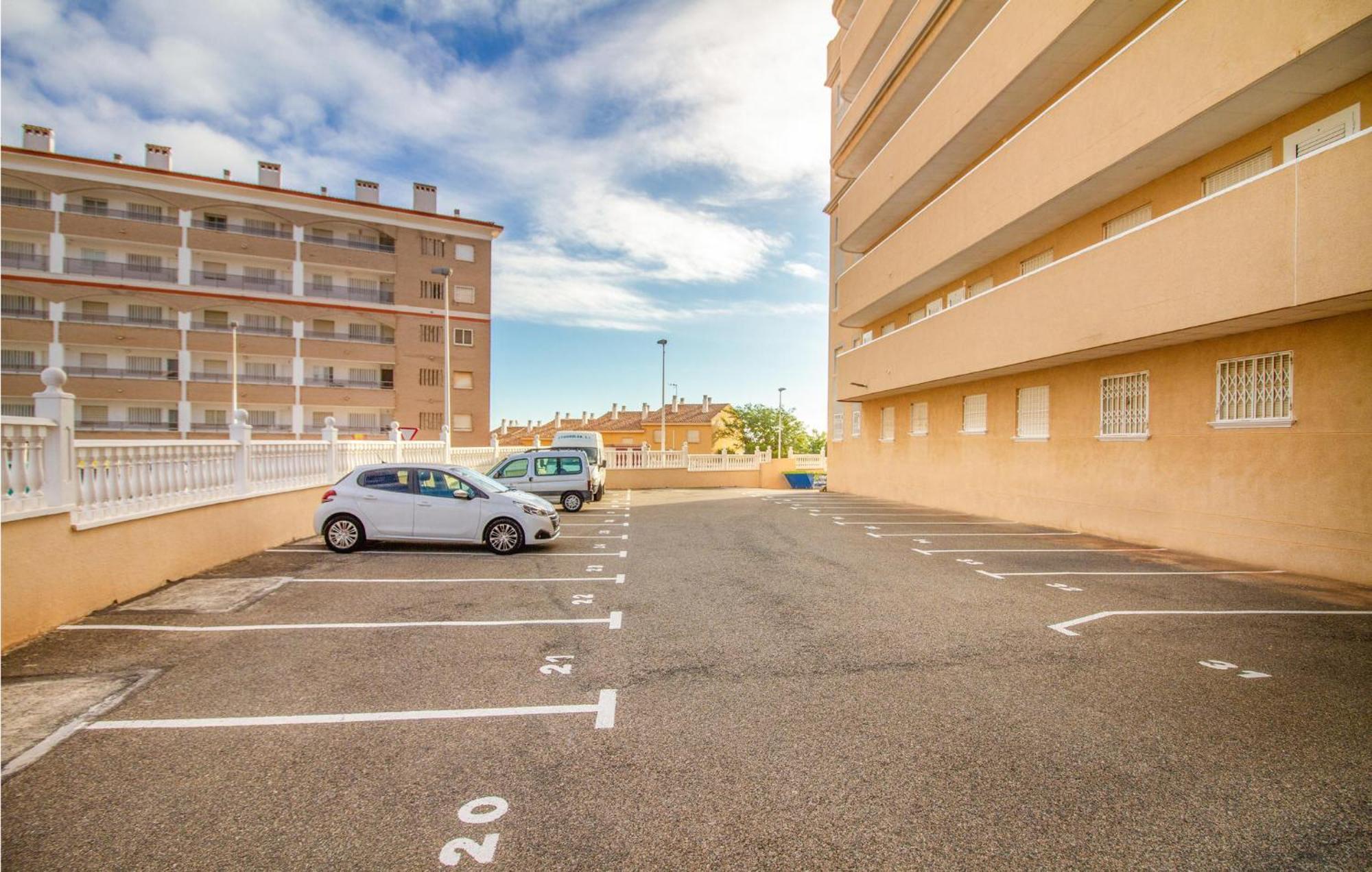 Front In Apartment